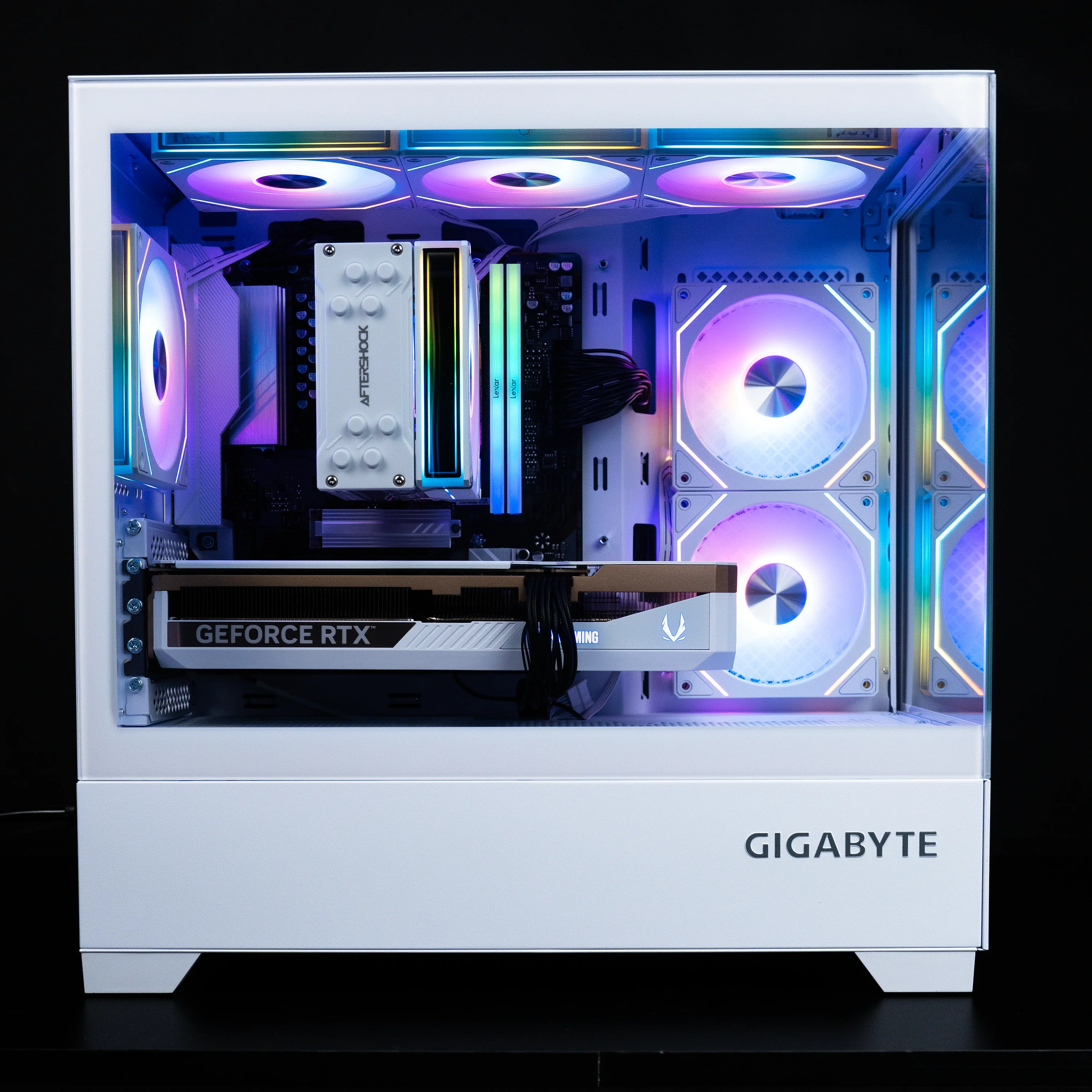 CHAMBER: LVL 8 WHITE / R7 7700 | RTX 5070 Ti | 32GB RAM - Image 6