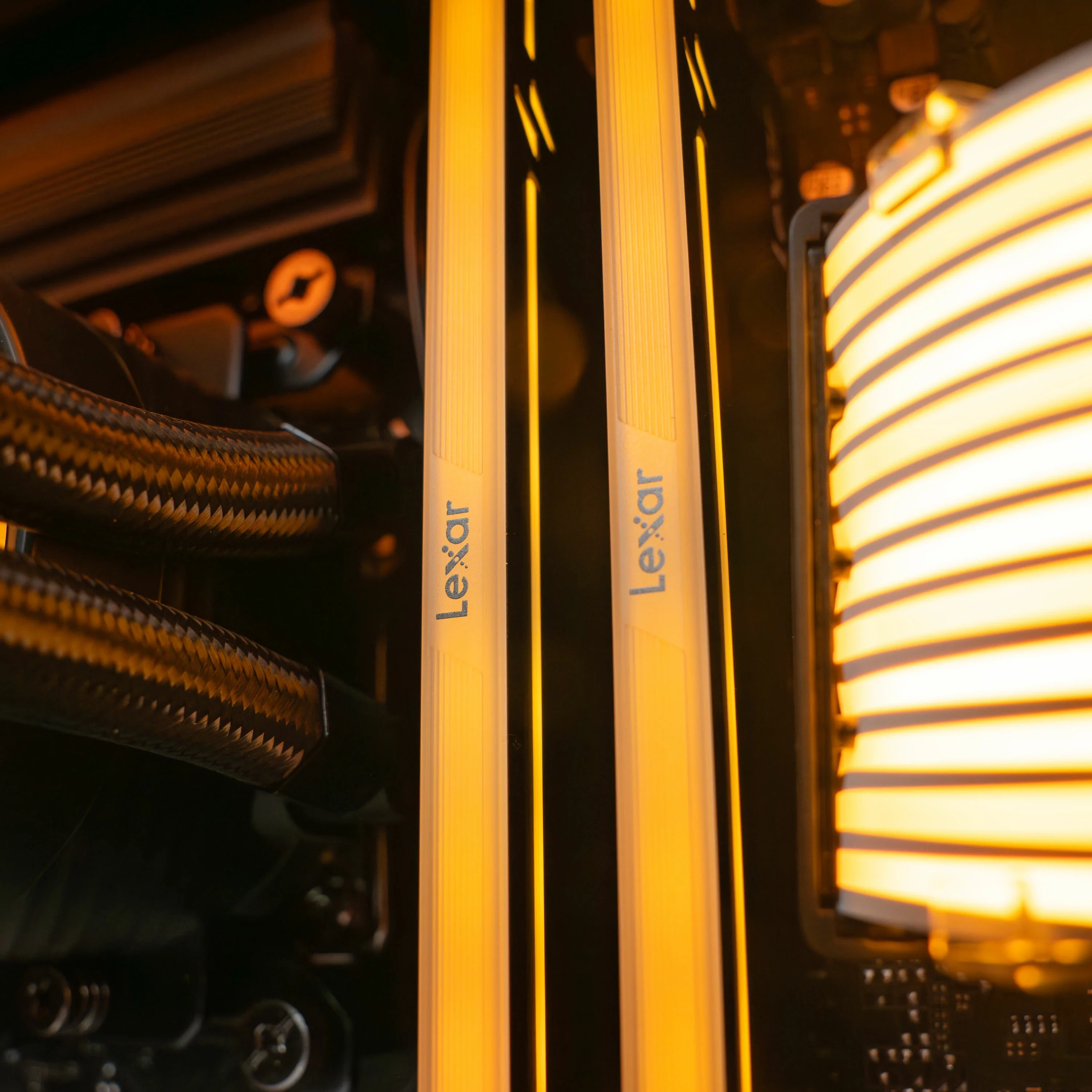 NIMBUS : LVL 9 PRO / R7 9800X3D | RTX 5080 | 64GB RAM - Image 3
