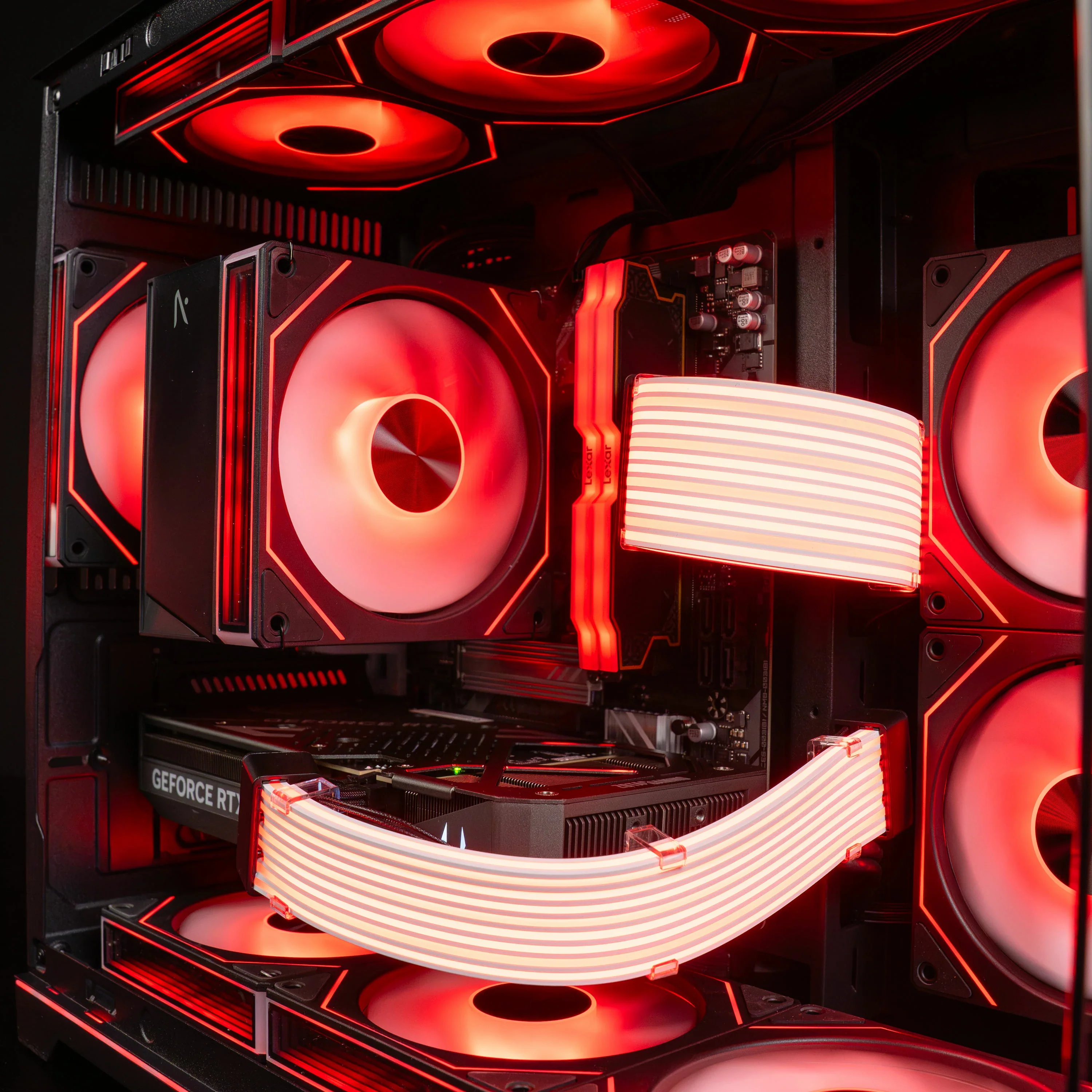 ZEAL MINI : LVL 7 PRO / R7 7700 | RTX 5070 | 32GB RAM - Image 3